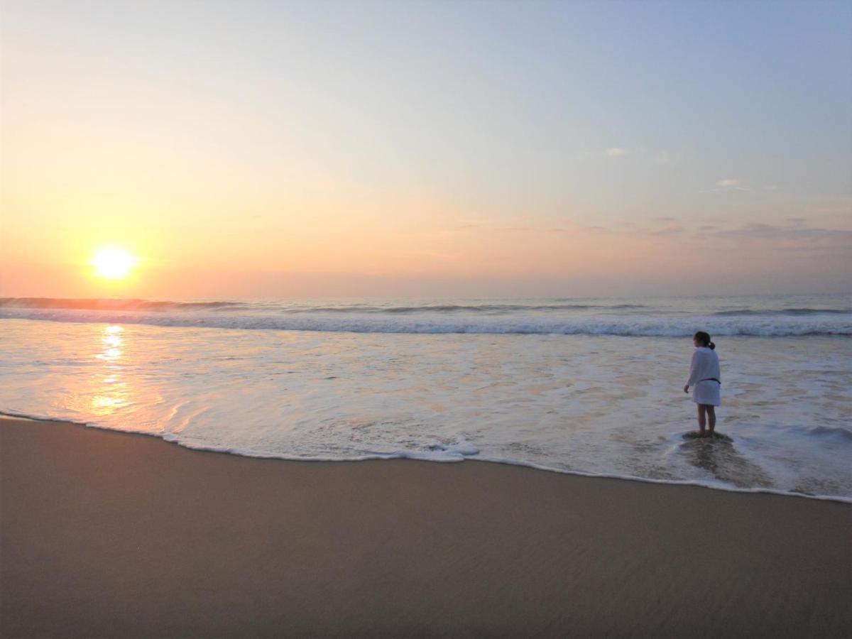 Isana Beach House Тангалле Екстер'єр фото